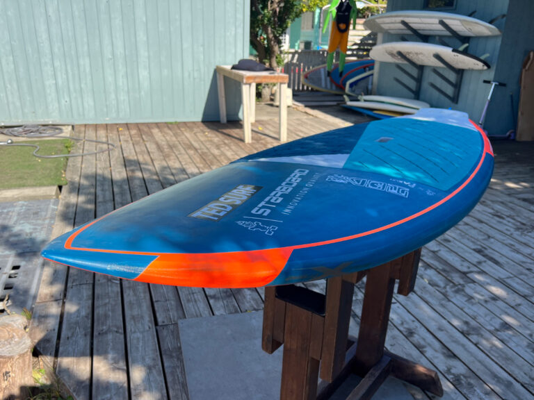 中古 STARBOARD PRO 7`5×26.75 @92L