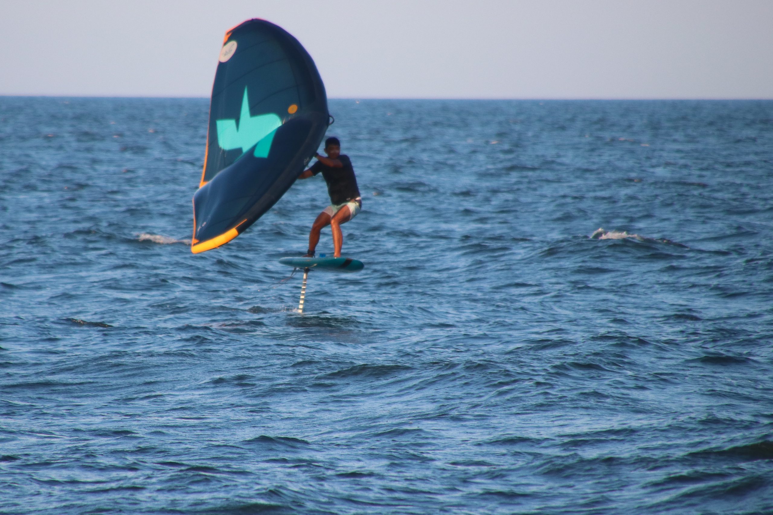 カイトスクール/カイトサーフィン / WING FOIL | SURFING / KITE 
