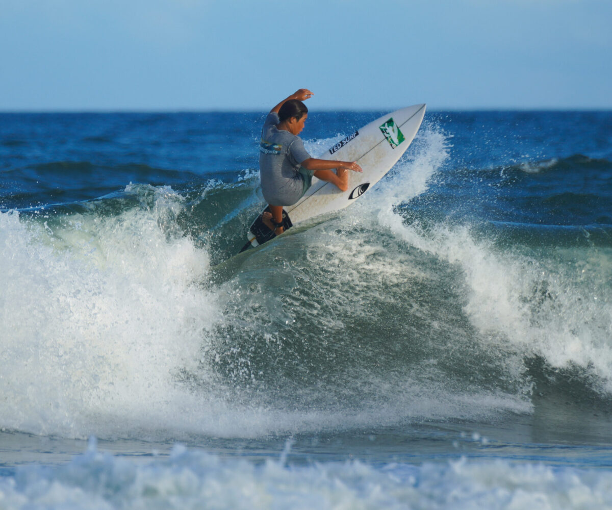 Short board Surfing